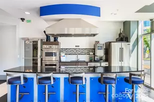 902 W 4th St, Charlotte, NC 28202 - Photo 6