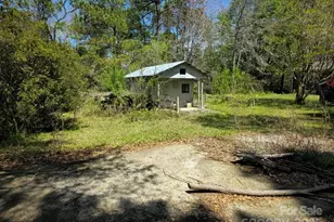 2169 Stone Chimney Rd SW, Supply, NC 28462 - Photo 12