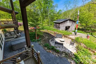 28 & 29 Spruce Chase Ln, Swannanoa, NC 28778 - Photo 26