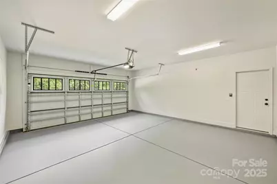 205 Coxe Avenue, Charlotte, NC 28208 - Photo 22