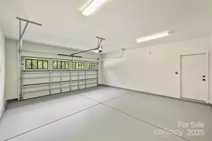 205 Coxe Ave, Charlotte, NC 28208 - Photo 22