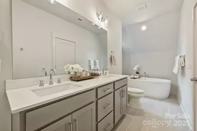 205 Coxe Avenue, Charlotte, NC 28208 - Photo 12