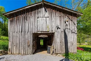 28 & 29 Spruce Chase Ln, Swannanoa, NC 28778 - Photo 42