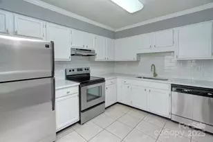 6510 Clavell Ln, Charlotte, NC 28210 - Photo 1