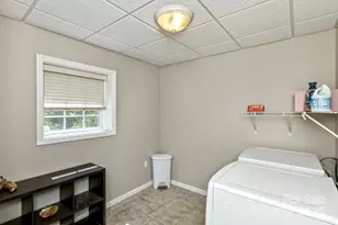 689 New Haw Creek Rd, Asheville, NC 28805 - Photo 36