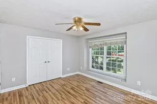 689 New Haw Creek Rd, Asheville, NC 28805 - Photo 26