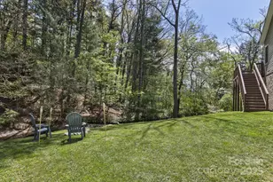 689 New Haw Creek Rd, Asheville, NC 28805 - Photo 18