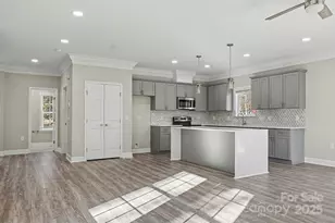 4006 Scarlet Dr, Matthews, NC 28104 - Photo 10