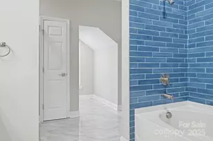 4006 Scarlet Dr, Matthews, NC 28104 - Photo 18