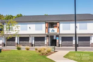 1035 Strensall Ln, Charlotte, NC 28217 - Photo 10