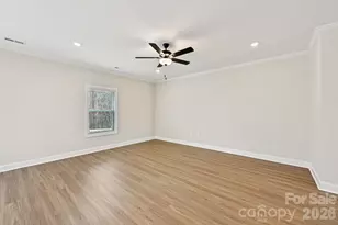 139 Jacobs Hl Pl, Troutman, NC 28166 - Photo 6