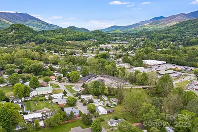 560 Westwood Circle, Waynesville, NC 28786 - Photo 24