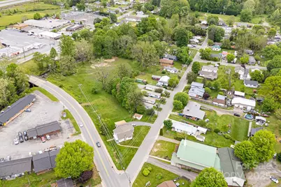 560 Westwood Circle, Waynesville, NC 28786 - Photo 22