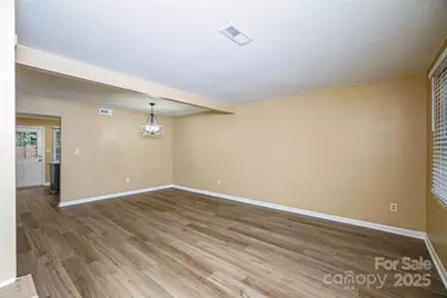 8835 Hunter Ridge Drive, Charlotte, NC 28226 - Photo 10