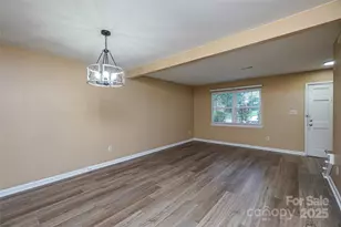 8835 Hunter Ridge Dr, Charlotte, NC 28226 - Photo 8