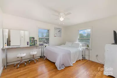 910 E Center Avenue, Mooresville, NC 28115 - Photo 18