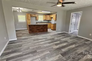 355 Round Knob Church Rd, West Jefferson, NC 28694 - Photo 4