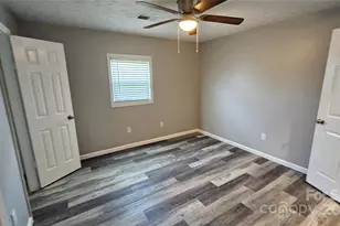 355 Round Knob Church Rd, West Jefferson, NC 28694 - Photo 8