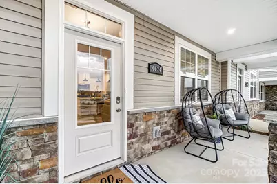 3930 Cheyney Park Drive, Charlotte, NC 28269 - Photo 2