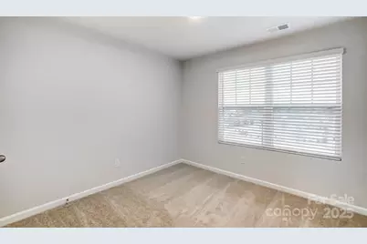 3930 Cheyney Park Drive, Charlotte, NC 28269 - Photo 18