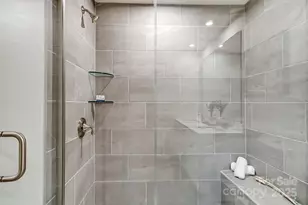 3926 Cheyney Park Dr, Charlotte, NC 28269 - Photo 16