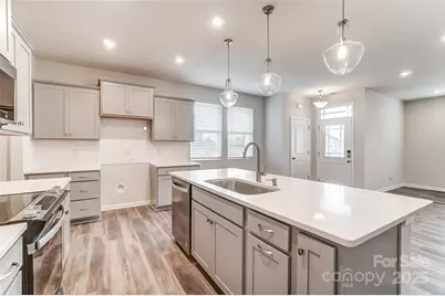 3922 Cheyney Park Drive, Charlotte, NC 28269 - Photo 12