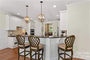 7923 Mountain Shore Dr, Sherrills Ford, NC 28673 - Photo 10