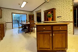 784 Fred Holcombe Rd, Mars Hill, NC 28754 - Photo 12