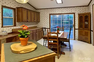 784 Fred Holcombe Rd, Mars Hill, NC 28754 - Photo 14