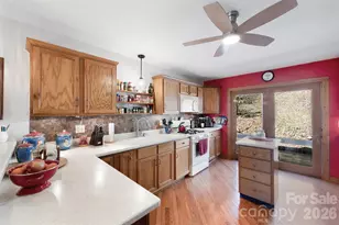 150 Sorghum Dr, Waynesville, NC 28785 - Photo 14