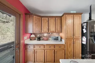 150 Sorghum Dr, Waynesville, NC 28785 - Photo 18