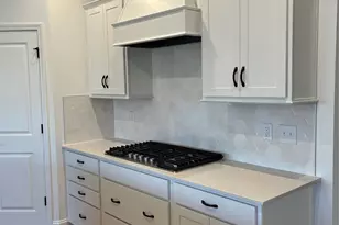 13939 Penbury Ln, Charlotte, NC 28278 - Photo 6