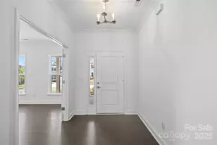 13939 Penbury Ln, Charlotte, NC 28278 - Photo 4