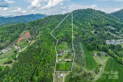 318 Sandy Way, Burnsville, NC 28714 - Photo 2