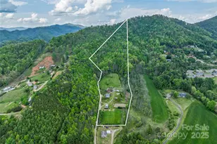 318 Sandy Way, Burnsville, NC 28714 - Photo 2