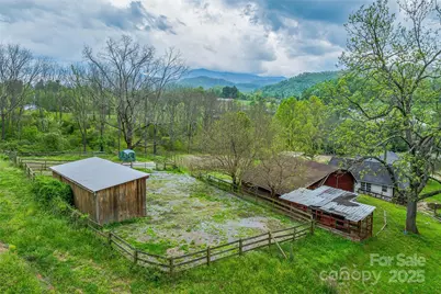 318 Sandy Way, Burnsville, NC 28714 - Photo 22