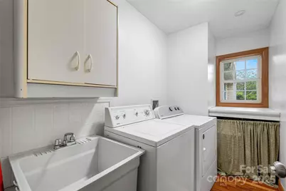 318 Sandy Way, Burnsville, NC 28714 - Photo 16