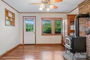 318 Sandy Way, Burnsville, NC 28714 - Photo 6