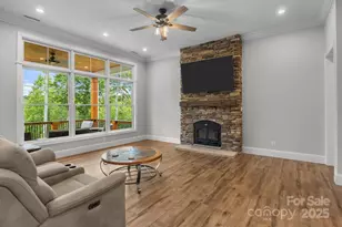 5360 Low Country Rd, Lenoir, NC 28645 - Photo 6