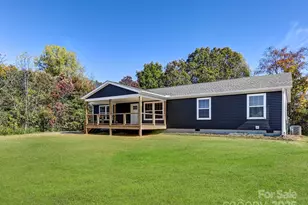 1603 Bull Creek Rd, Marshall, NC 28573 - Photo 20