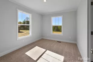 1603 Bull Creek Rd, Marshall, NC 28573 - Photo 16