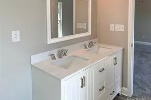 4049 Fincher Rd, Matthews, NC 28104 - Photo 8