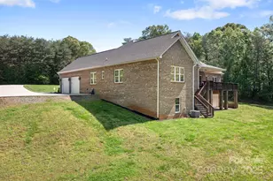 730 Oak Ridge Farms Circle, Newton, NC 28658 - Photo 10