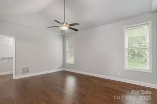 76 Tryon View Dr, Flat Rock, NC 28731 - Photo 16