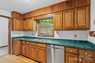 315 Morgan Branch Rd, Leicester, NC 28748 - Photo 14