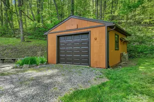 315 Morgan Branch Rd, Leicester, NC 28748 - Photo 26