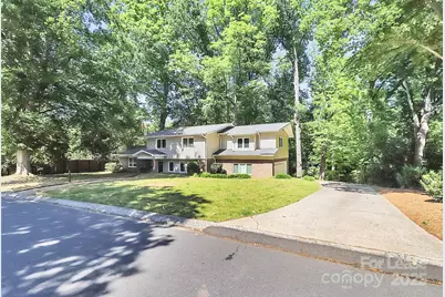 2619 Inverness Road, Charlotte, NC 28209 - Photo 2