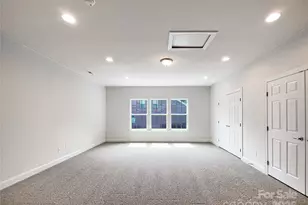 3904 Hounslow Ln, Harrisburg, NC 28075 - Photo 12