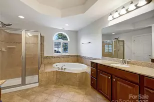 3904 Hounslow Ln, Harrisburg, NC 28075 - Photo 14