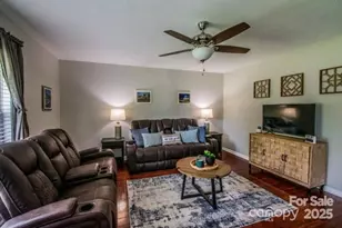 2551 Glenwood St, Kannapolis, NC 28083 - Photo 2